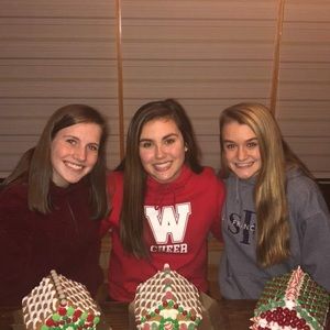 Meet your Posher, Emma